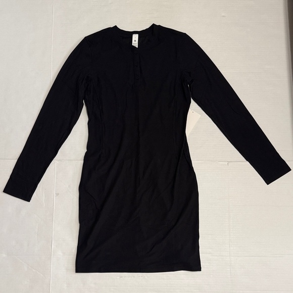 Lululemon Long Sleeve Dress - Picture 1 of 4